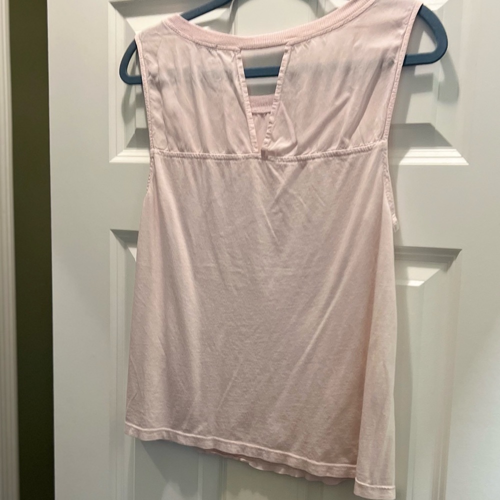 3/$19 Splendid soft sleeveless tank top blouse - Picture 11 of 16